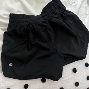 LULU LEMON SHORTS